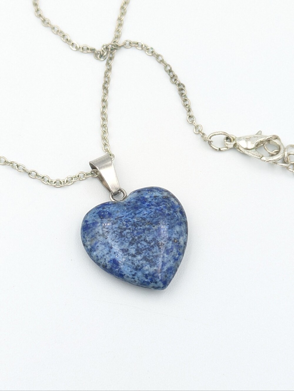 Silver tone heart shaped blue stone pendant chain necklace